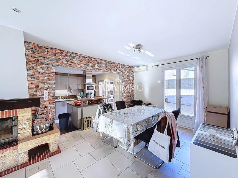 Maison - 86 m² - 4 pièces