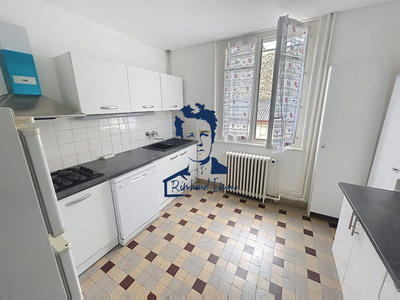 Appartement - 73 m² - 1 pièce