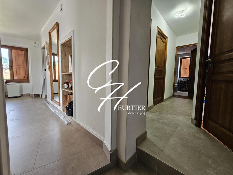 Duplex - 118 m² - 5 pièces