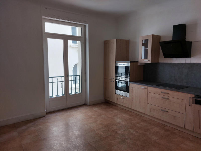 Appartement - 140 m² - 4 pièces