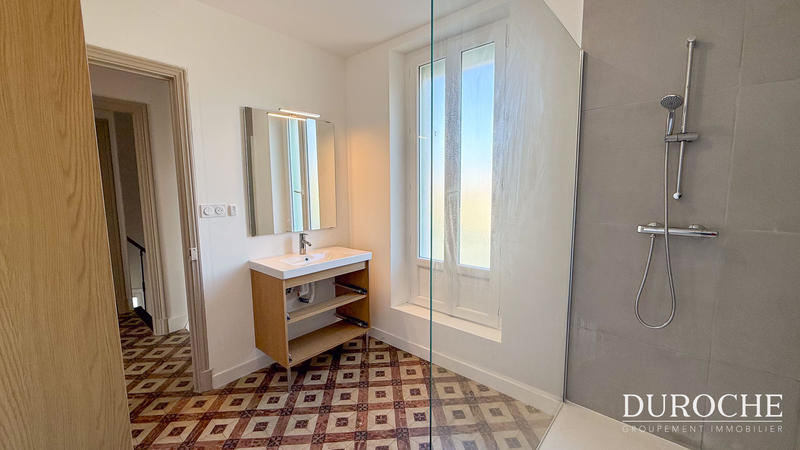 Maison de village - 102 m² - 3 pièces