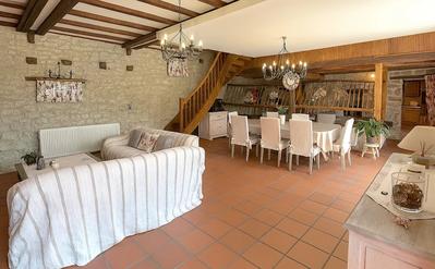 Maison - 190 m² - 7 pièces