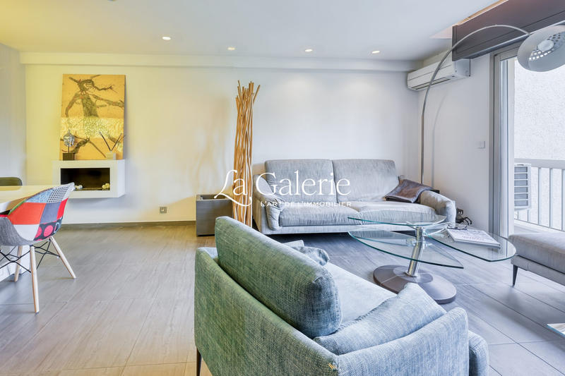 Appartement - 87 m² - 4 pièces