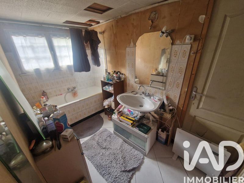 Maison - 90 m² - 5 pièces