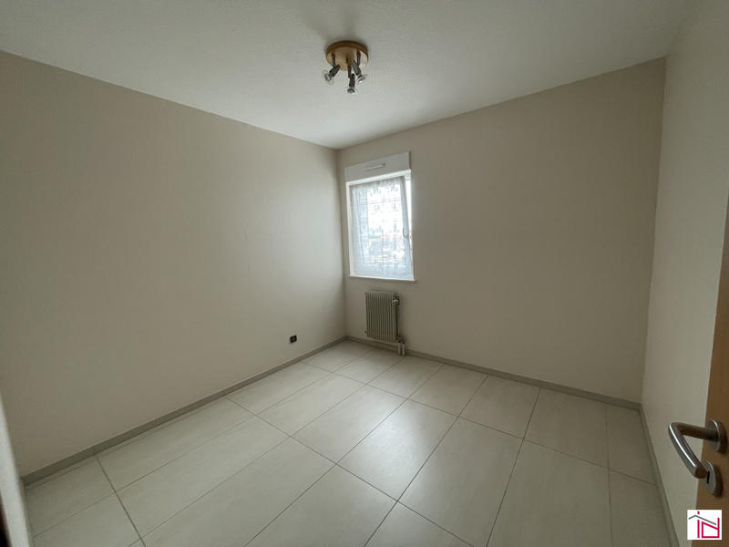 Appartement - 77 m² - 3 pièces