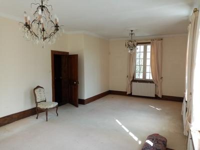Maison - 179 m² - 6 pièces