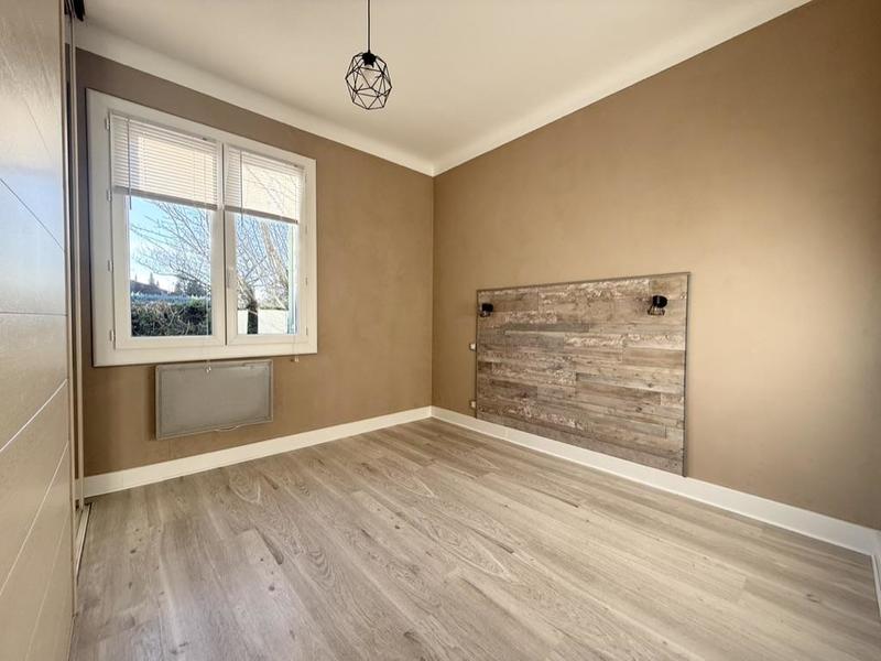 Maison - 91 m² - 5 pièces