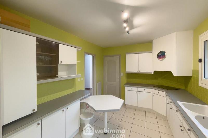 Villa - 220 m² - 10 pièces