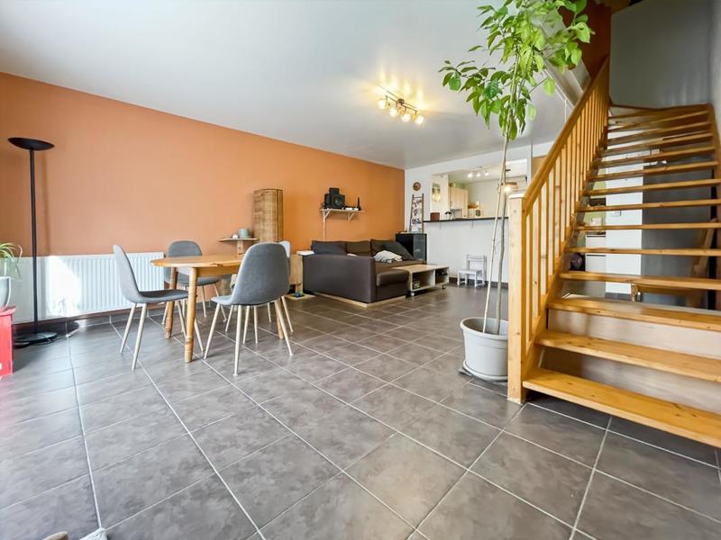 Maison - 85 m² - 4 pièces