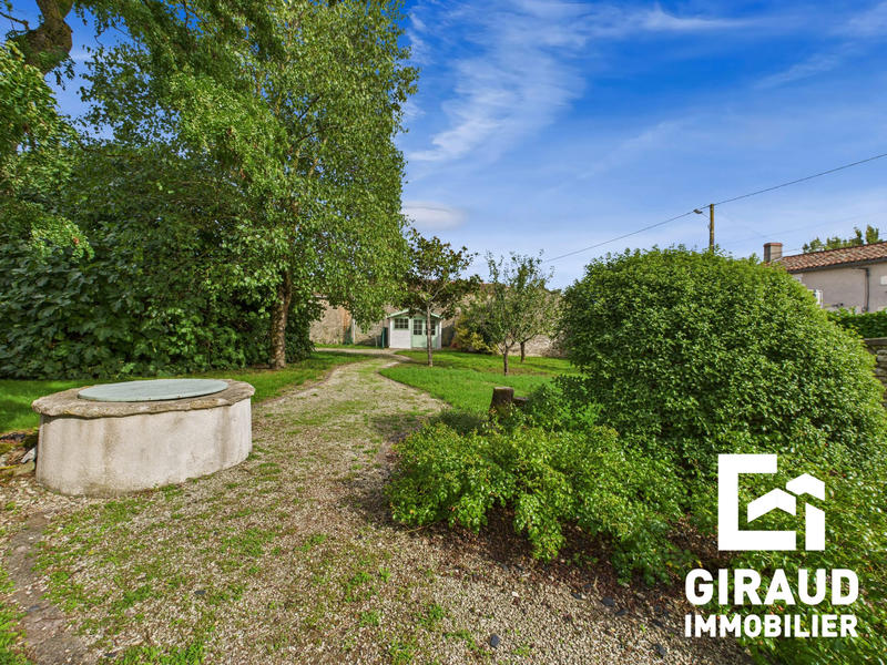 Maison ancienne - 163 m² - 7 pièces