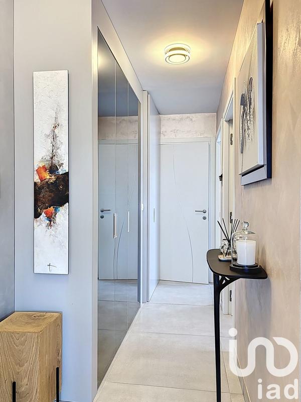 Appartement - 80 m² - 4 pièces