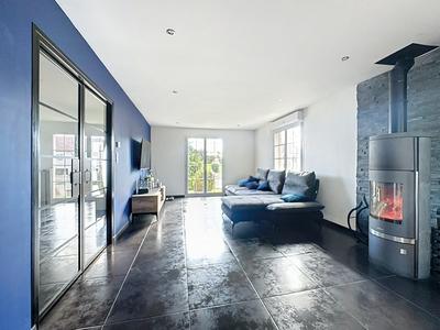 Maison - 133 m² - 7 pièces