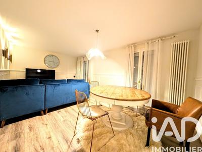 Maison - 101 m² - 5 pièces