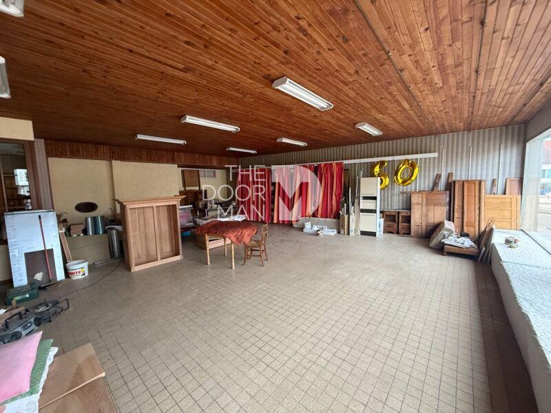 Maison - 436 m² - 8 pièces