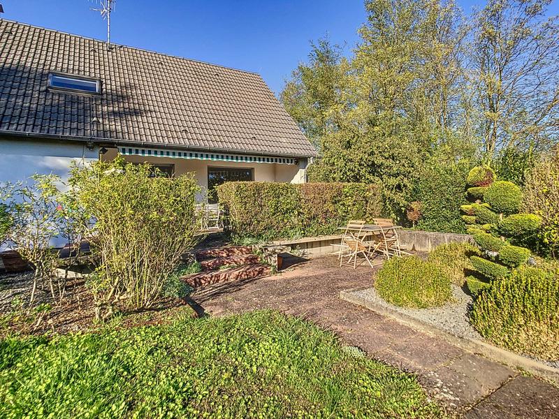 Maison - 171 m² - 7 pièces