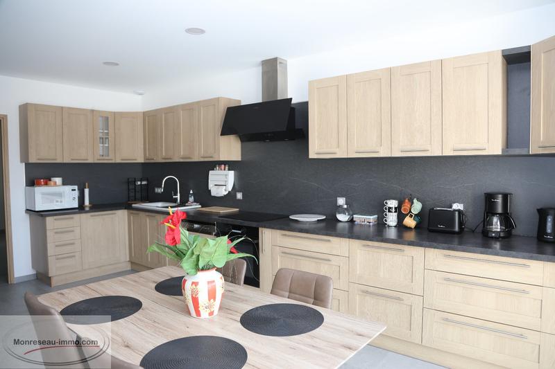 Maison - 134 m² - 6 pièces