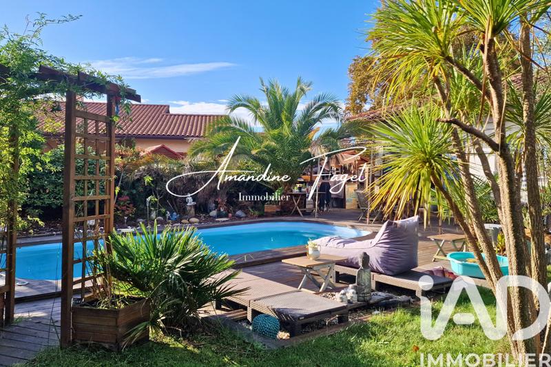 Maison - 112 m² - 4 pièces