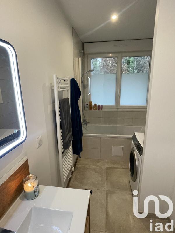 Appartement - 98 m² - 4 pièces