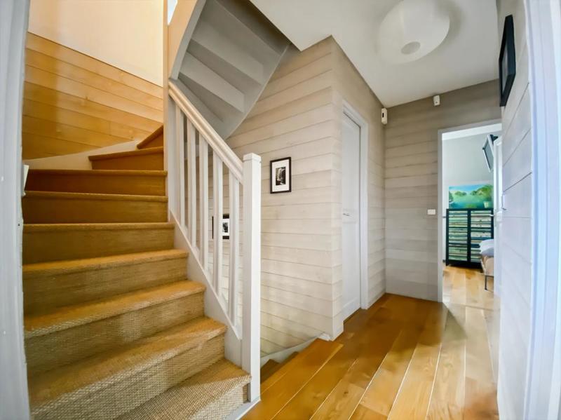 Maison - 141 m² - 7 pièces