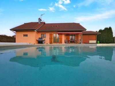 Maison - 109 m² - 6 pièces