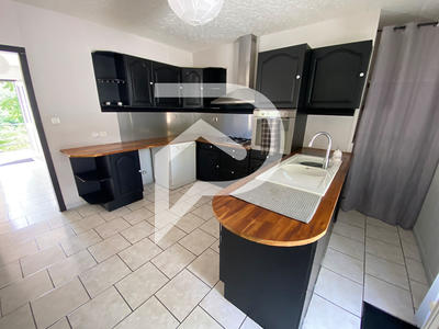 Maison - 120 m² - 4 pièces