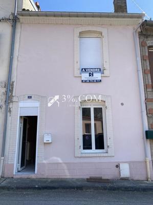 Maison - 88 m² - 4 pièces