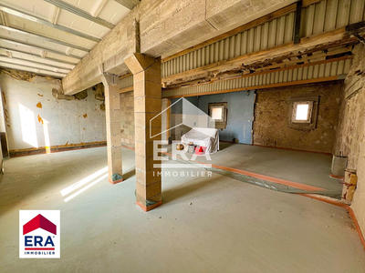 Maison - 265 m² - 8 pièces