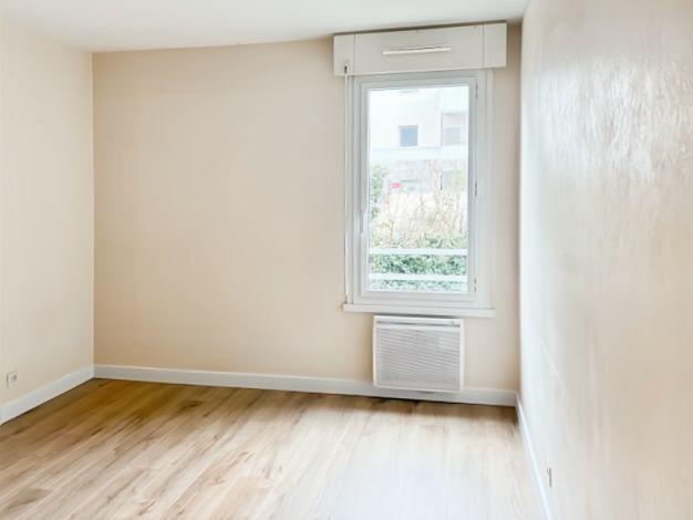 Appartement - 95 m² - 4 pièces