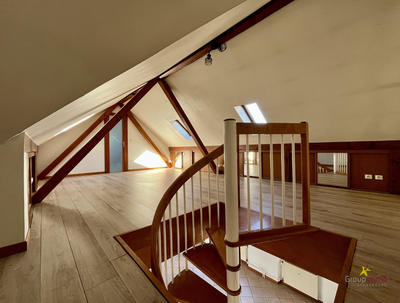 Appartement - 83 m² - 2 pièces