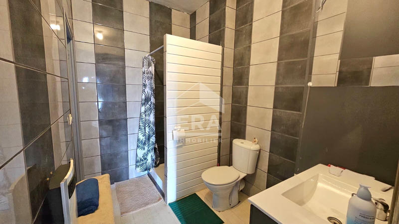 Immeuble - 6 pièces