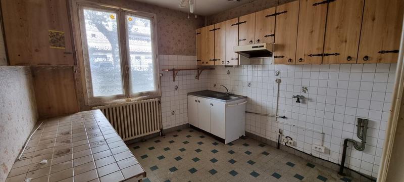 Appartement - 97 m² - 4 pièces