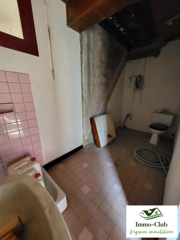 Maison - 100 m² - 3 pièces