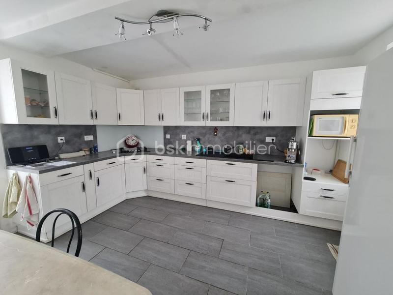 Maison - 106 m² - 5 pièces