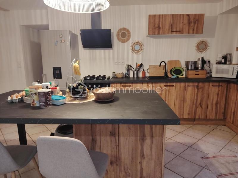 Maison de village - 87 m² - 4 pièces