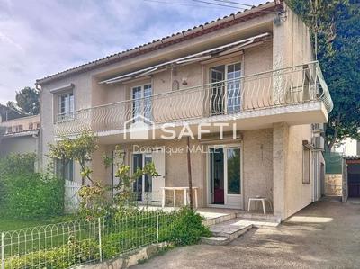 Maison - 152 m² - 6 pièces