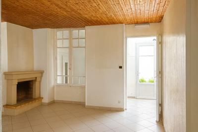 Maison traditionnelle - 87 m² - 4 pièces