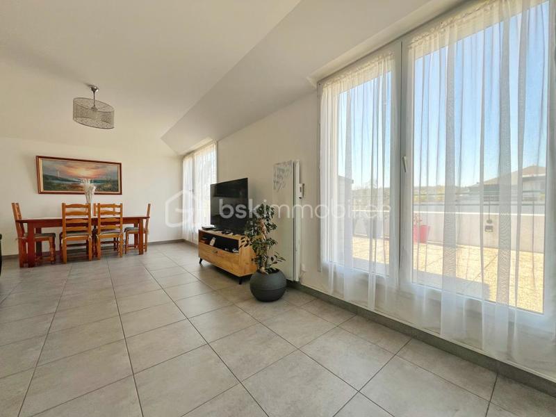 Appartement - 87 m² - 4 pièces