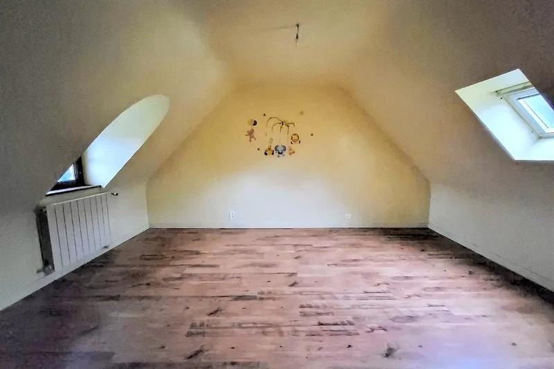 Maison - 162 m² - 8 pièces