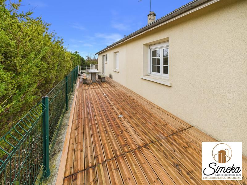 Maison contemporaine - 194 m² - 9 pièces