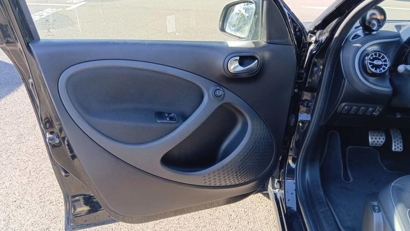 Smart ForFour 0.9 90.0 Brabus Style