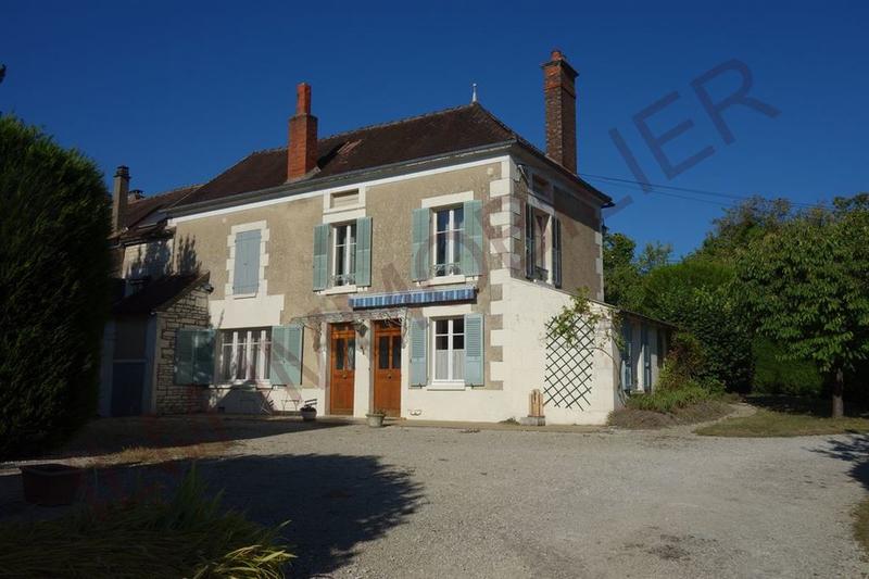 Maison de village - 87 m² - 4 pièces