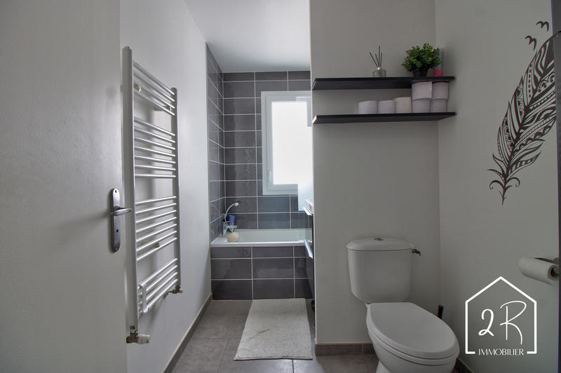 Maison - 76 m² - 4 pièces