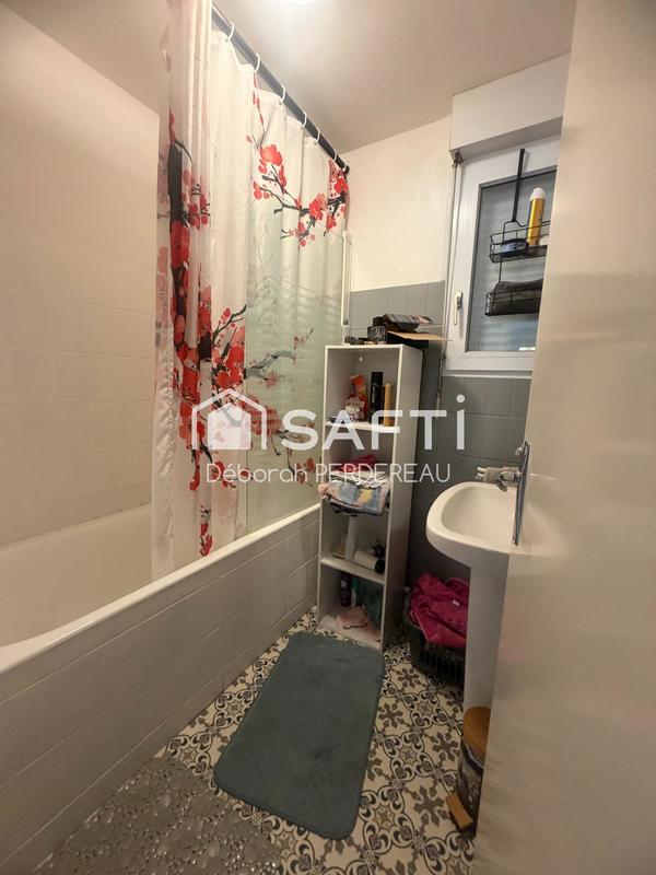 Propriété - 153 m² - 10 pièces