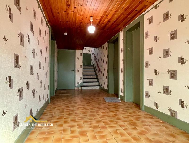 Maison - 95 m² - 6 pièces