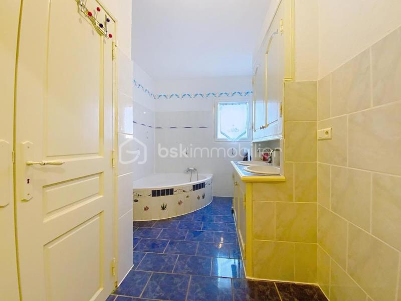 Villa - 140 m² - 5 pièces