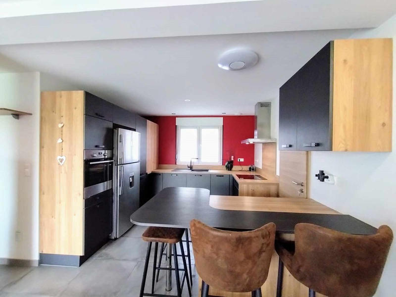 Maison - 91 m² - 4 pièces