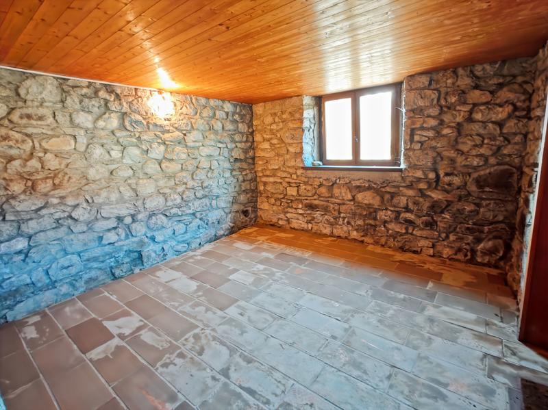 Maison - 186 m² - 7 pièces