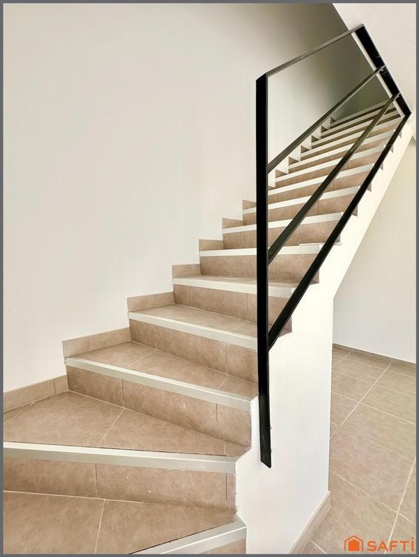 Maison - 85 m² - 5 pièces