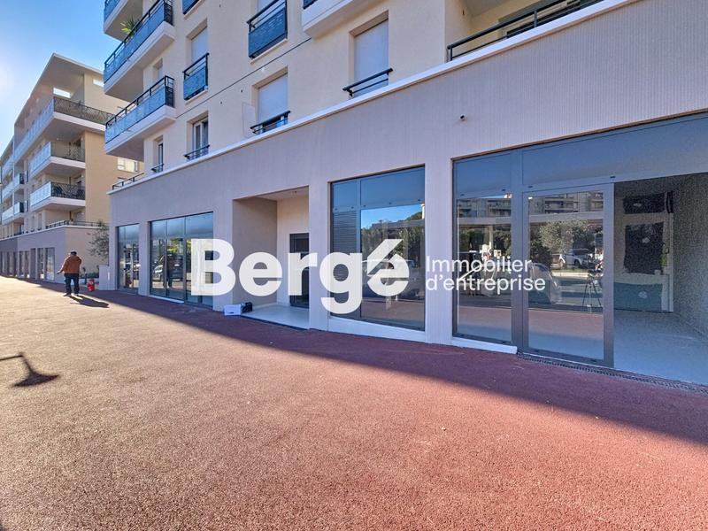 Local commercial - 42 m²