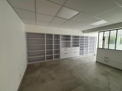 Local commercial - 195 m²